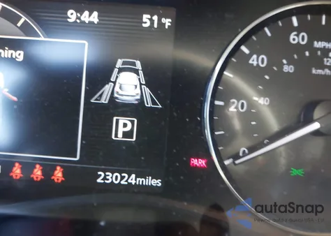 2024 Nissan Kicks Sr Xtronic Cvt z USA, uszkodzony, nr VIN 3N1CP5DV9RL541787